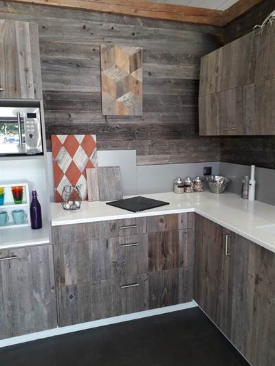 Cuisine bardage gris